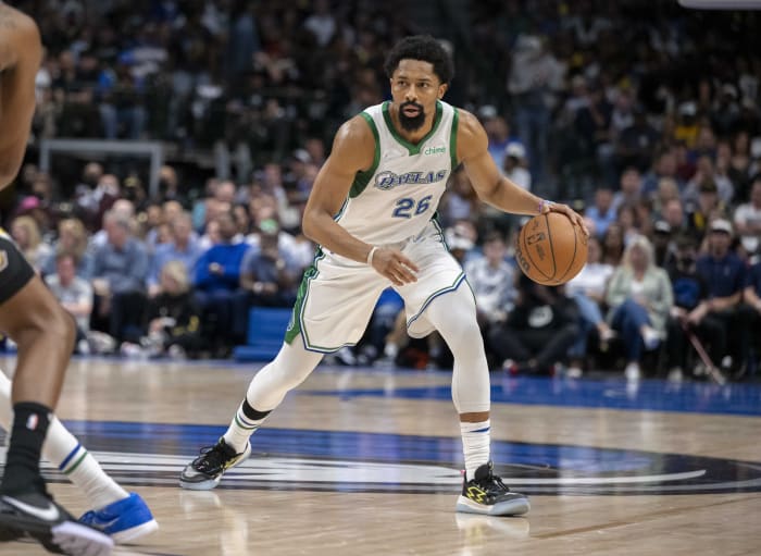 Spencer Dinwiddie, Dallas Mavericks